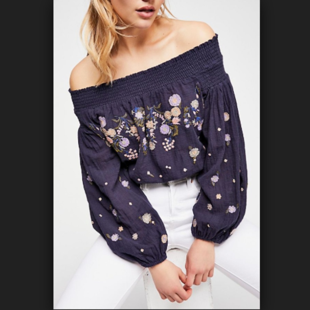 Free People Saachi Smocked Peasant Top Embroidered - Picture 1 of 8